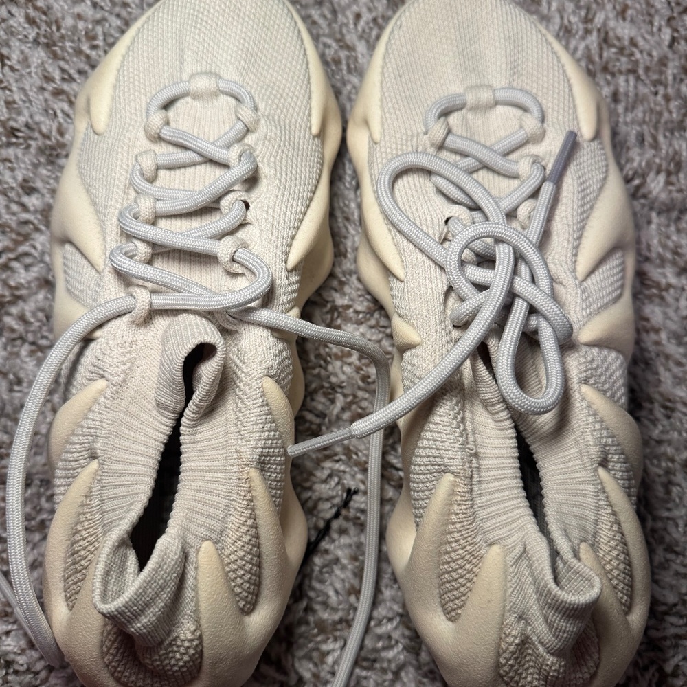 Yeezy Cloud White size 6.5